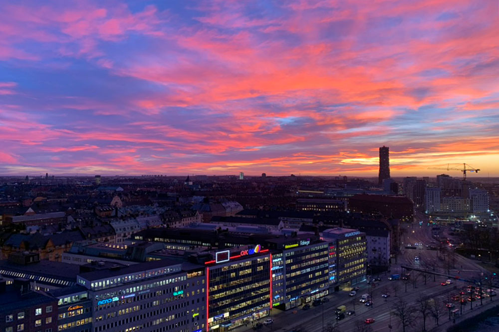 Stadsdelen Norrtull i Stockholm fotad i solnedgången